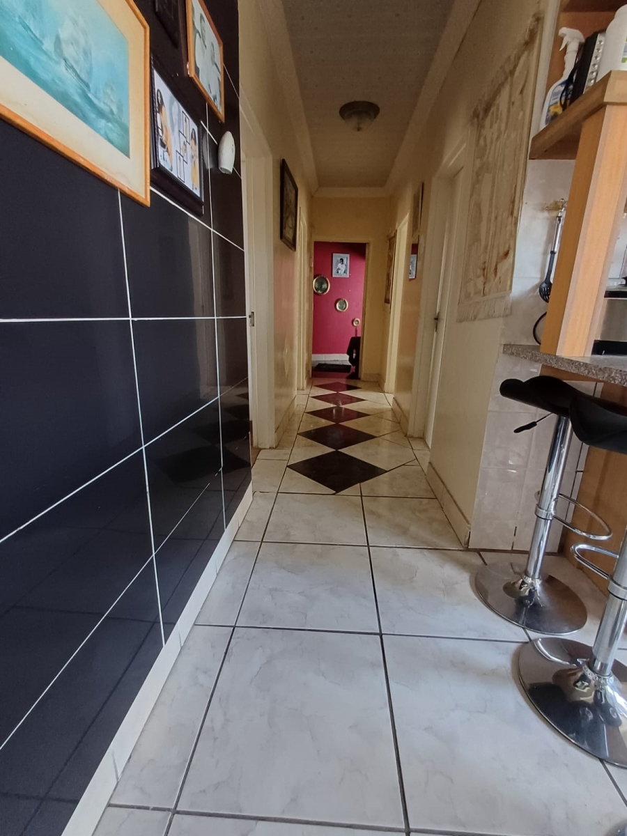 3 Bedroom Property for Sale in Aloevale Eastern Cape